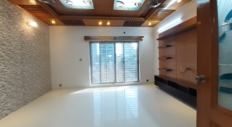 New Decorated 2450 Sqft Luxury Apartment For Rent at Banani